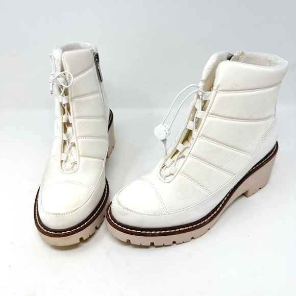 Blondo Daisy Waterproof Lug Sole Boot White Size 6 - Picture 1 of 14